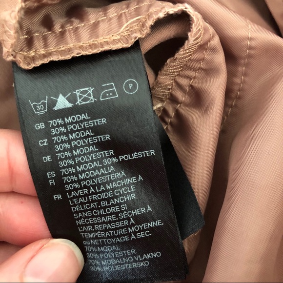 🌞3 for $25🌞 | High Waisted Paperbag Trouser Shorts - Picture 5 of 5